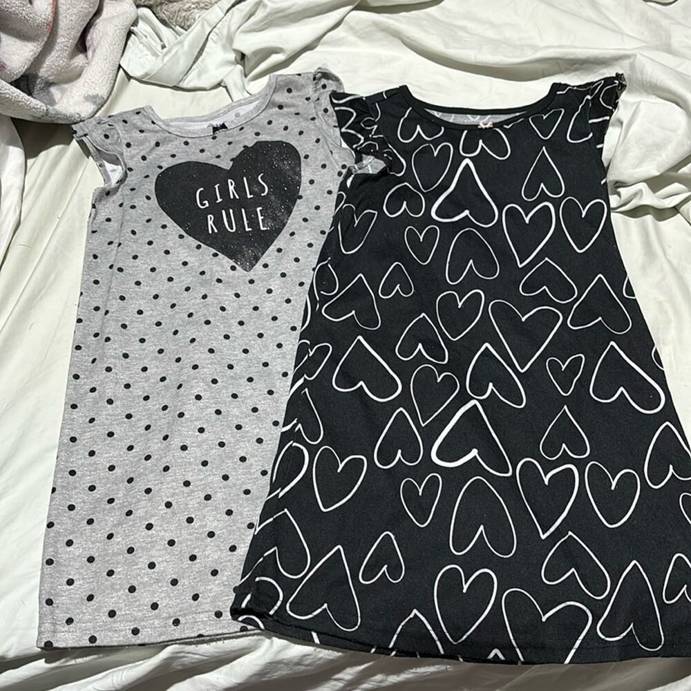 Carters 4/5 nightgown duo grey black girls rule and hearts euc